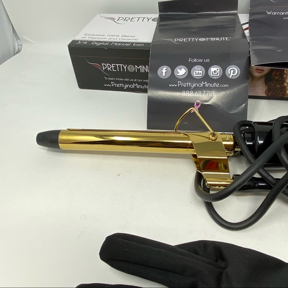 Pretty in a Minute Professional 3/4” Digital Marcel Iron. - Picture 2 of 6